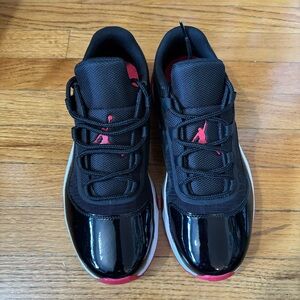 Nike Jordan 11 CMFT Low